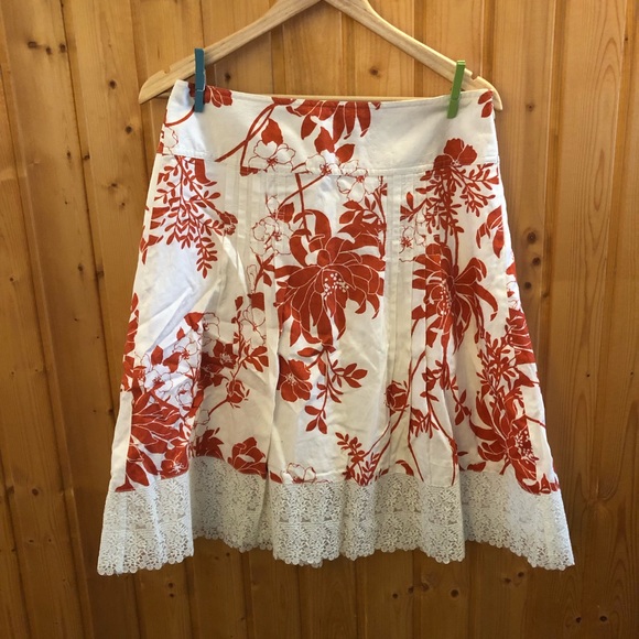 Ann Taylor Knee Length A-Line Skirt - Picture 1 of 4